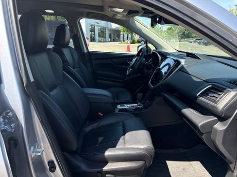 Used 2023 Subaru Ascent Limited w/ Technology Package AWD/4WD image 9