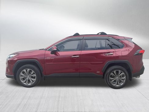 Used 2022 Toyota RAV4 Limited AWD/4WD image 4