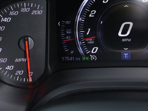 Used 2018 Chevrolet Corvette Grand Sport image 3