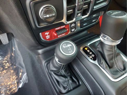 New 2026 Jeep Gladiator Rubicon w/ Safety Group image 20