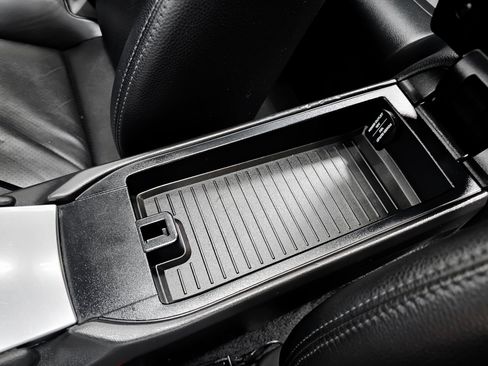 Used 2016 Porsche 911 Carrera image 34