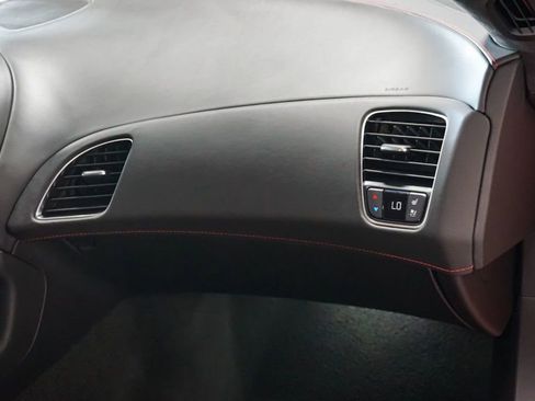 Used 2019 Chevrolet Corvette Z06 RWD image 87
