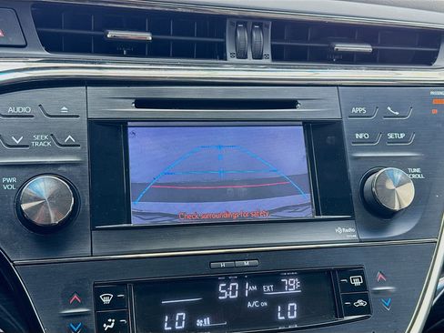 Used 2014 Toyota Avalon XLE Touring FWD image 10