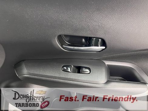 Used 2024 Nissan Kicks SV image 38