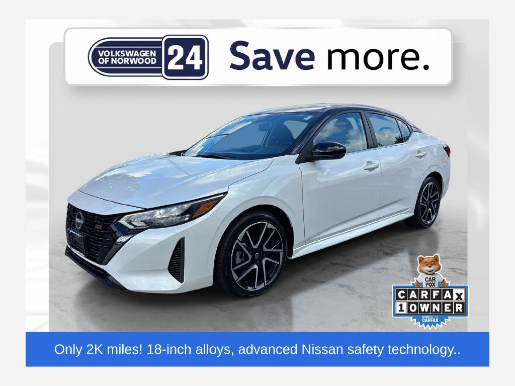 Used 2025 Nissan Sentra SR w/ Trunk Package FWD image 1