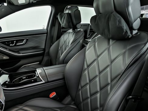 Used 2024 Mercedes-Benz Maybach S 680 4MATIC image 24