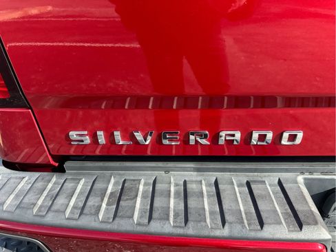 Used 2018 Chevrolet Silverado 1500 LT w/ All Star Edition image 13