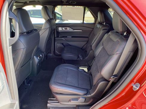 New 2026 Ford Explorer ST w/ Sun And Sound Package image 25