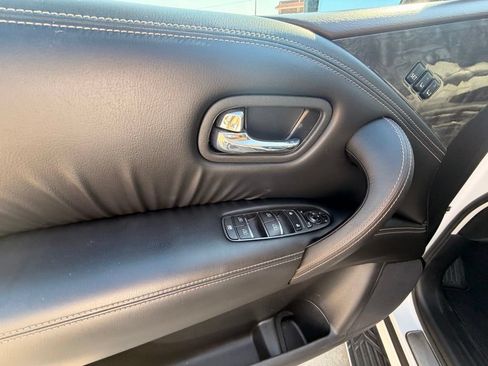 Certified 2022 Nissan Armada Platinum w/ Captain's Chairs Package AWD/4WD image 16