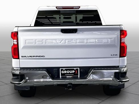 Used 2023 GMC Sierra 1500 Elevation w/ Elevation Premium Package AWD/4WD image 5