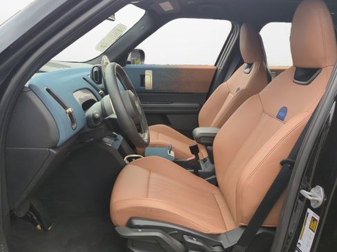 Used 2025 MINI Cooper Countryman S image 9