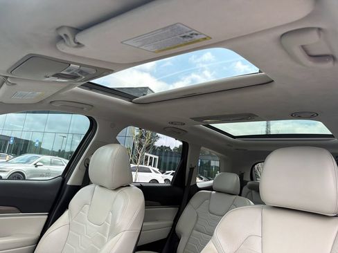 Used 2020 Kia Telluride SX w/ SX Prestige Package AWD/4WD image 36