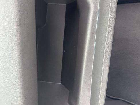 Used 2024 Chevrolet Equinox LT image 13