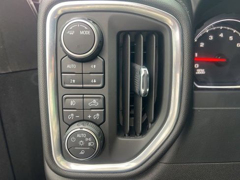 Used 2022 Chevrolet Silverado 2500 LTZ w/ LPO, Dark Essentials Package image 19