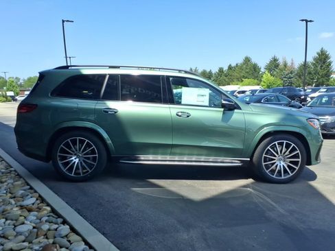 New 2026 Mercedes-Benz GLS 580 4MATIC image 7