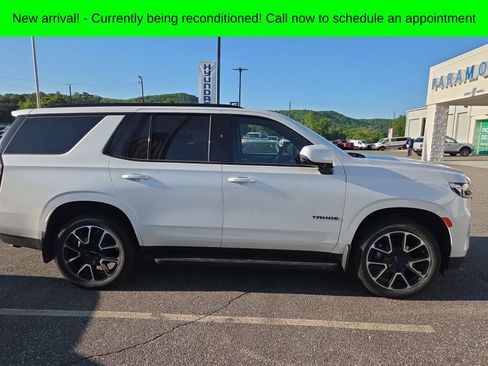 Used 2024 Chevrolet Tahoe RST w/ Luxury Package image 3