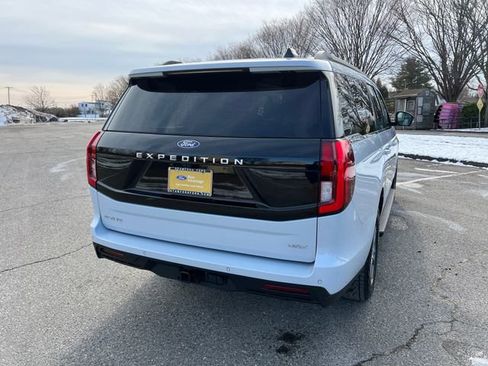 Certified 2025 Ford Expedition Max Active image 10