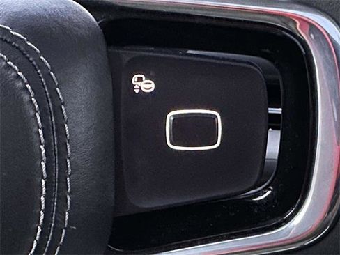 Used 2025 Lincoln Navigator L Reserve image 25