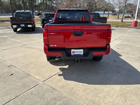 New 2026 Toyota Tacoma SR5 image 5