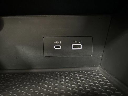 Used 2022 Nissan Pathfinder SL image 24