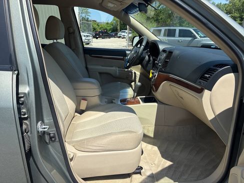 Used 2009 Hyundai Santa Fe GLS FWD image 29