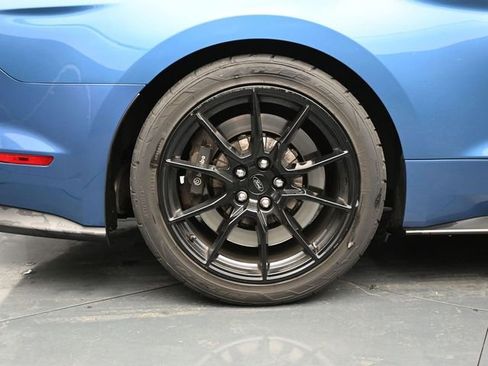 Used 2019 Ford Mustang Shelby GT350 w/ Technology Package RWD image 10
