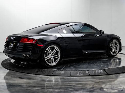 Used 2008 Audi R8 V8 image 13