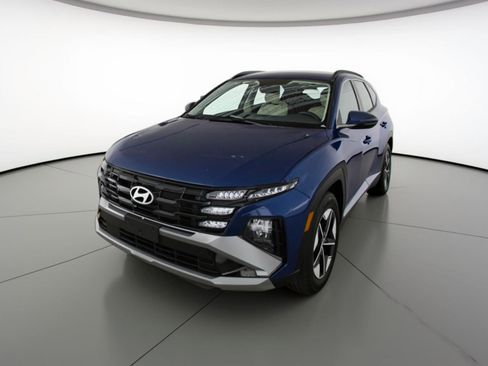 Used 2025 Hyundai Tucson SEL AWD/4WD image 3