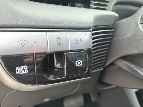 Used 2023 Kia EV6 Wind w/ Wind Technology Package AWD/4WD image 19