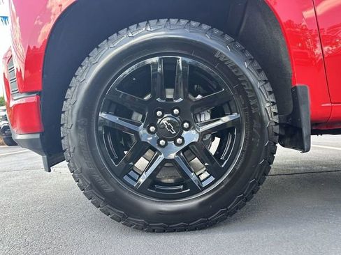 Used 2022 Chevrolet Silverado 1500 Custom w/ Rally Edition AWD/4WD image 30