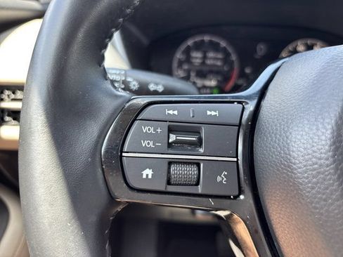 Used 2025 Honda HR-V EX-L image 23