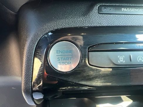 Certified 2023 Ford Escape ST-Line w/ Tech Pack #1 AWD/4WD image 29