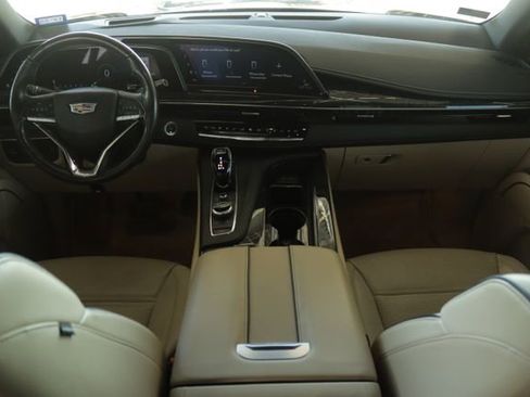 Certified 2022 Cadillac Escalade ESV Premium Luxury image 28