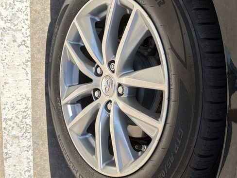 Used 2017 INFINITI Q50 3.0t Premium RWD image 41