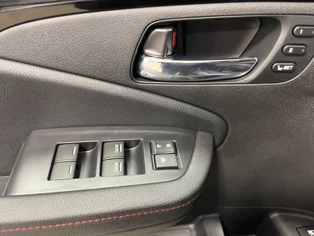 Used 2026 Honda Ridgeline Black Edition image 13