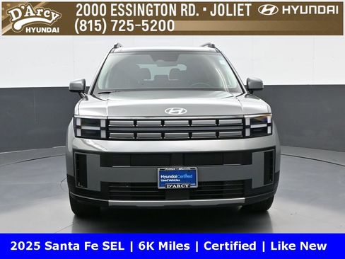 Used 2025 Hyundai Santa Fe SEL image 2