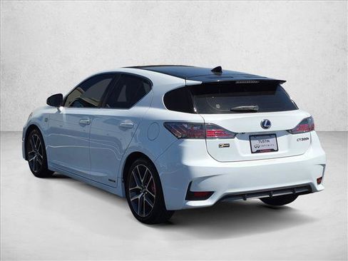 Used 2014 Lexus CT 200h w/ F Sport w/Nuluxe Interior FWD image 8