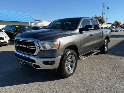 Used 2019 RAM 1500 Big Horn image 3