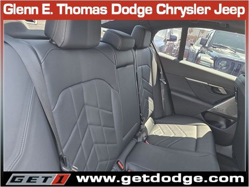 Used 2025 BMW 530i w/ M Sport Package RWD image 30