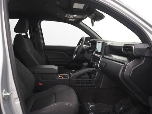 Used 2026 Toyota 4Runner SR5 AWD/4WD image 12
