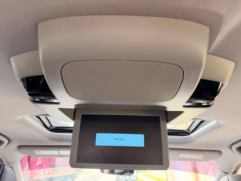Used 2020 Honda Pilot Elite image 31