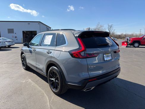 Used 2025 Honda CR-V Sport-L image 4