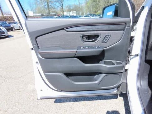 New 2026 Honda Passport TrailSport image 15