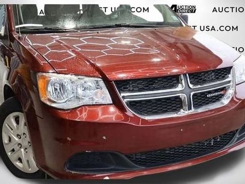 Used 2019 Dodge Grand Caravan SE image 47