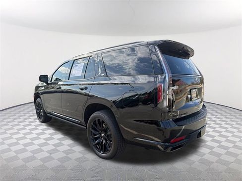 Used 2024 Cadillac Escalade Sport Platinum w/ LPO, ONYX Package image 7