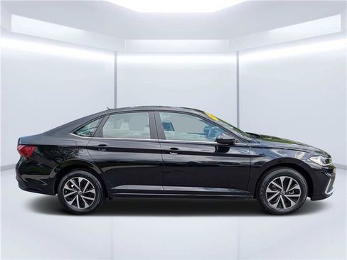 Used 2025 Volkswagen Jetta S FWD image 2