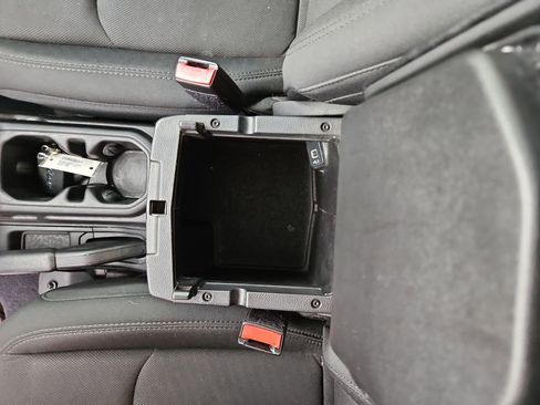 Used 2022 Jeep Gladiator Sport image 26