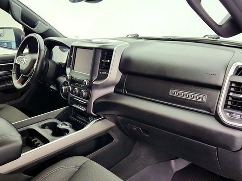 Used 2020 RAM 1500 Big Horn image 24
