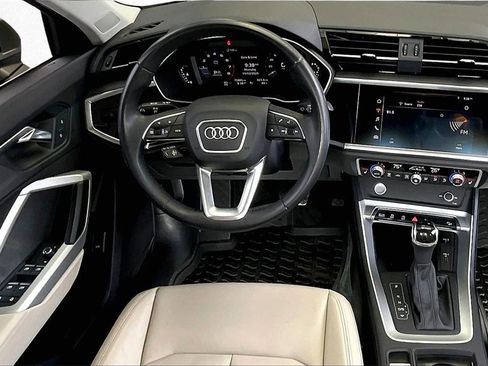 Used 2020 Audi Q3 2.0T Premium Plus w/ Premium Plus Package image 8