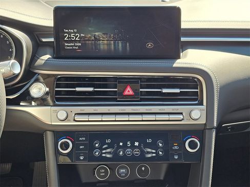 New 2026 Genesis G70 2.5T Prestige image 13